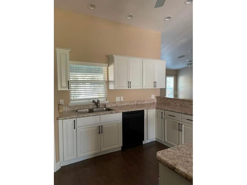 7013 Odoniel Loop W Lakeland FL 33809 L4961724 image14