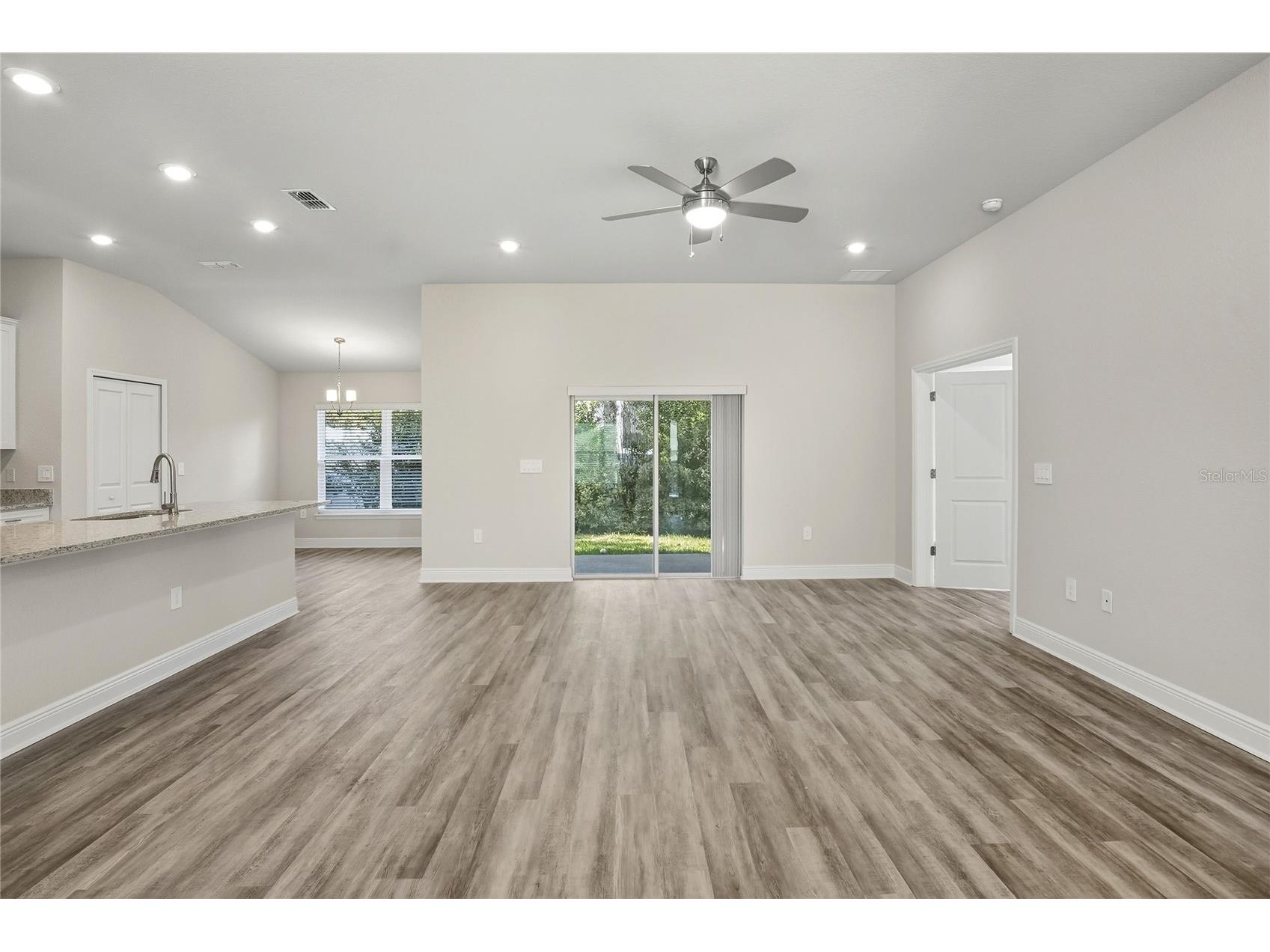 7013 Remington Oaks Loop Lakeland FL 33810 TB8439950 image12