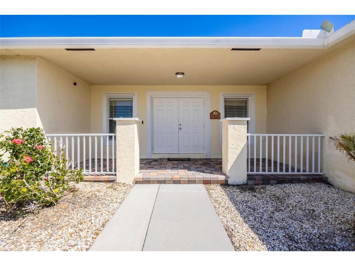 7014 Baylor Street Englewood FL 34224 C7516083 image2