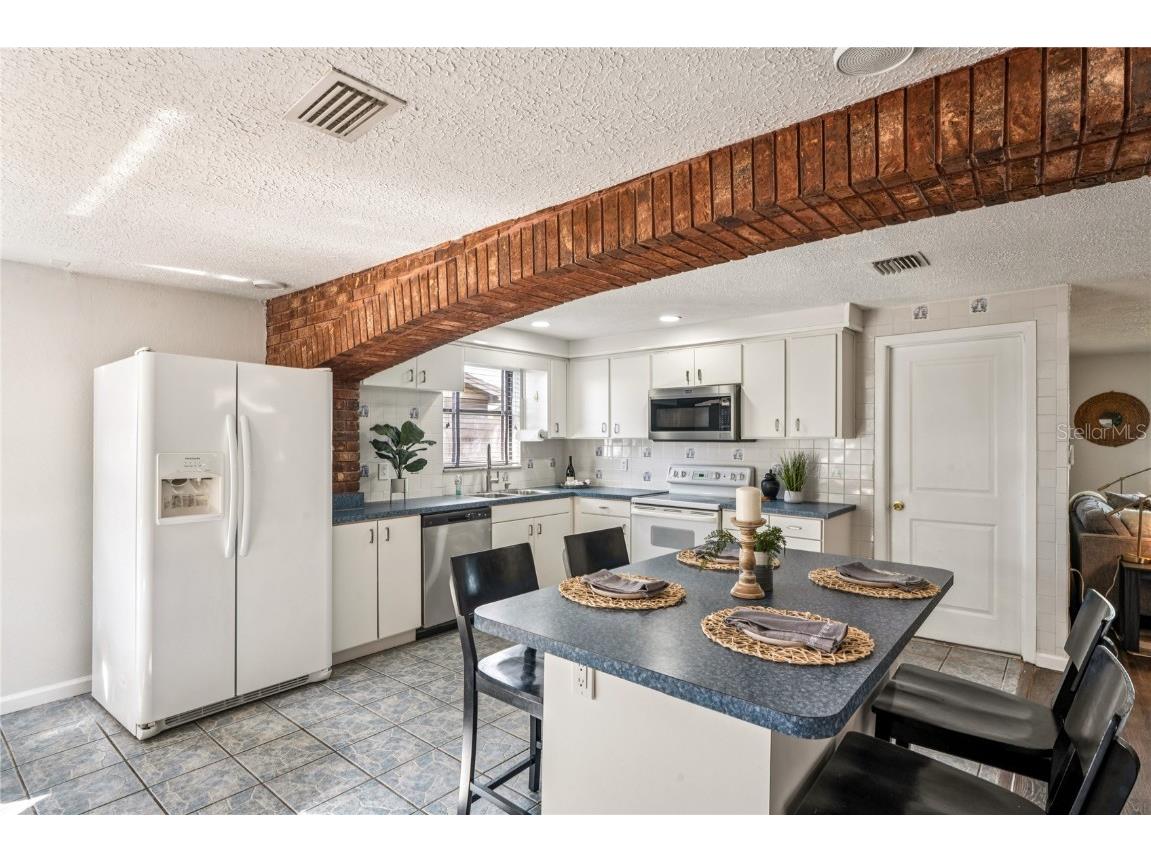 7014 Brentwood Drive Port Richey FL 34668 W7881158 image11