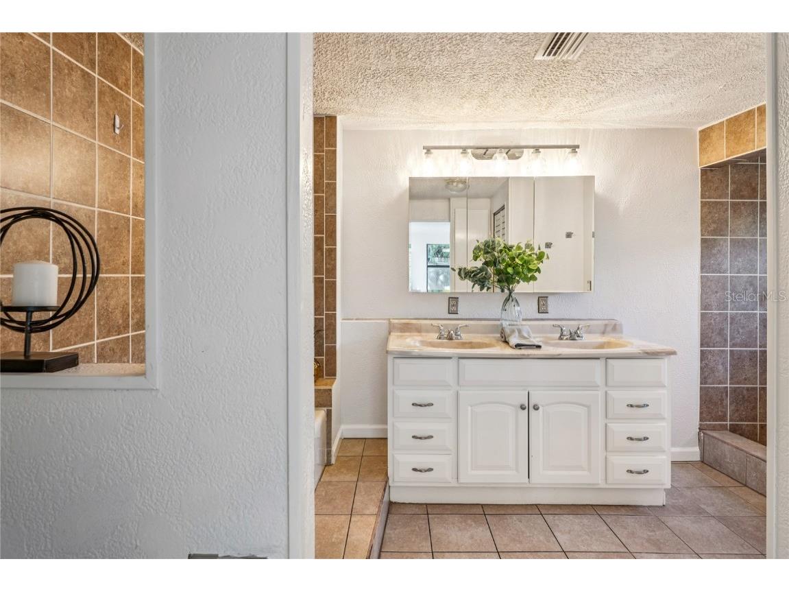 7014 Brentwood Drive Port Richey FL 34668 W7881158 image30