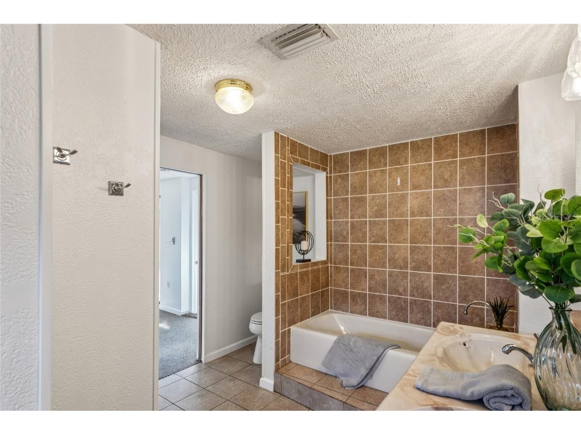 7014 Brentwood Drive Port Richey FL 34668 W7881158 image4