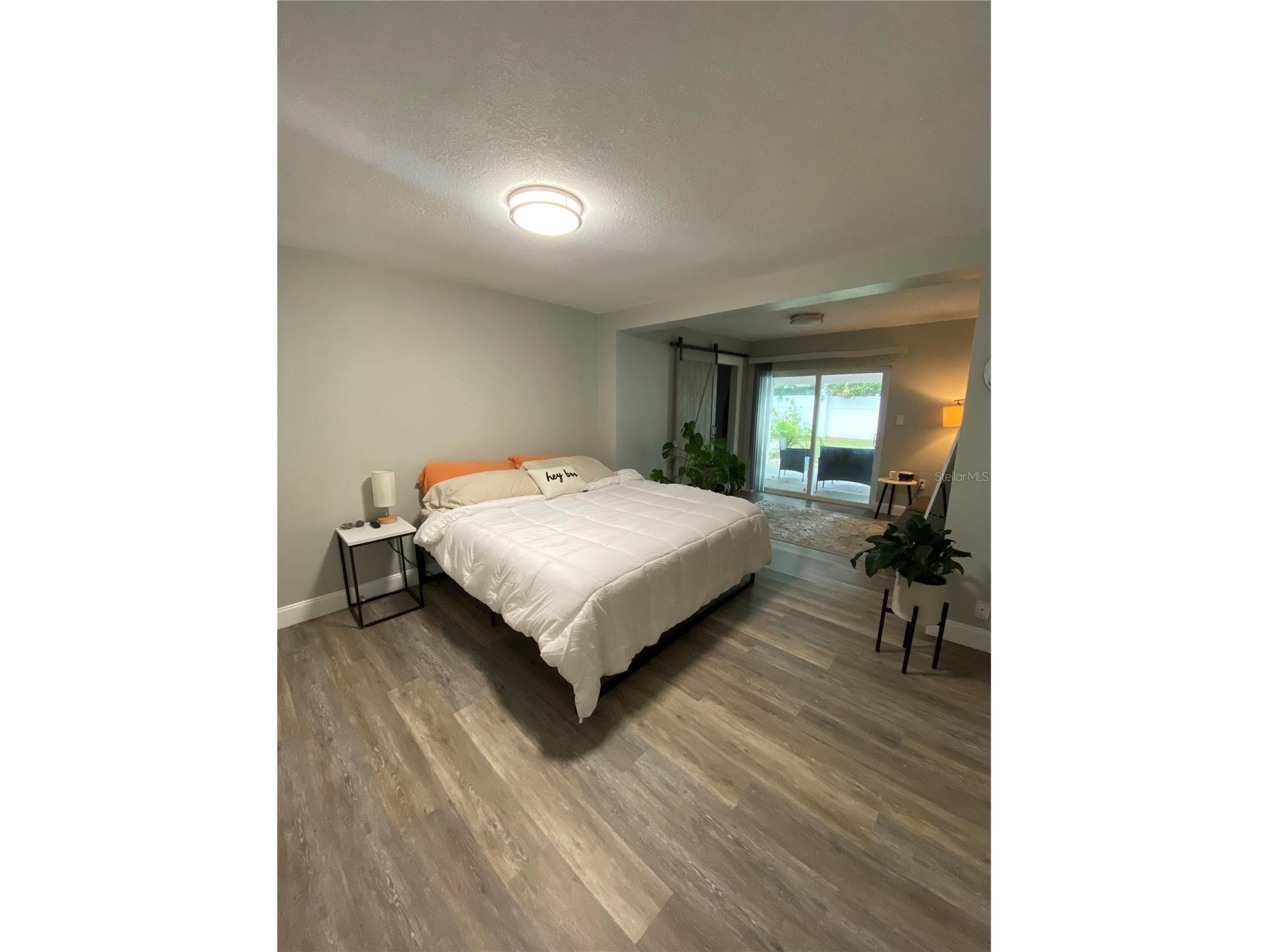 7014 Glenview Drive Tampa FL 33619 TB8501965 image6