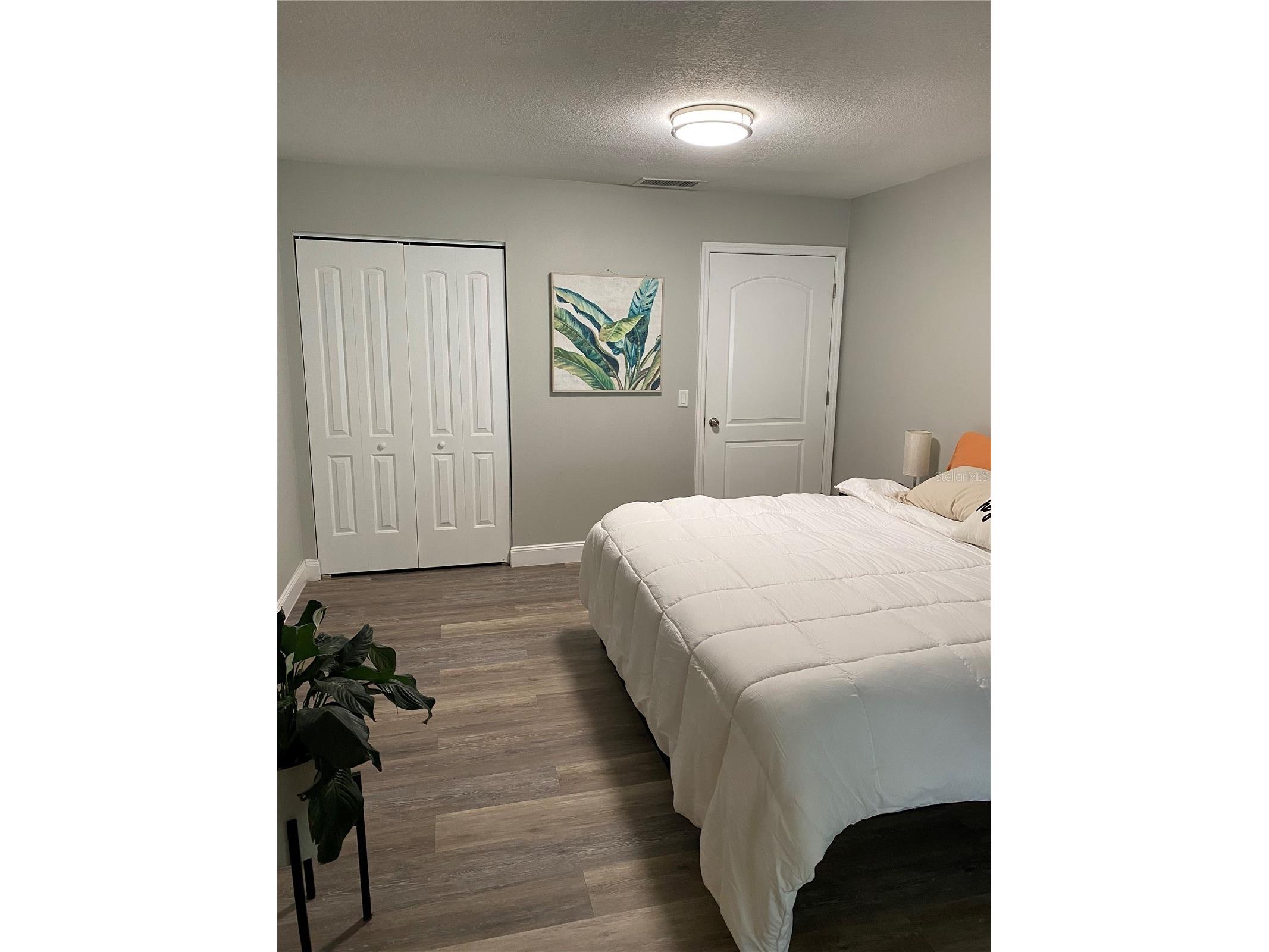 7014 Glenview Drive Tampa FL 33619 TB8501965 image9