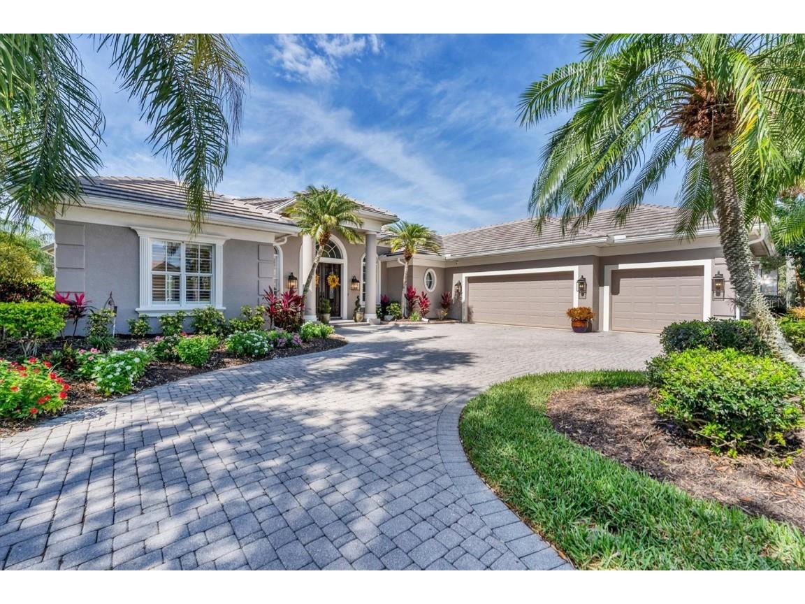 7015 Langley Place University Park FL 34201 A4606744 image1
