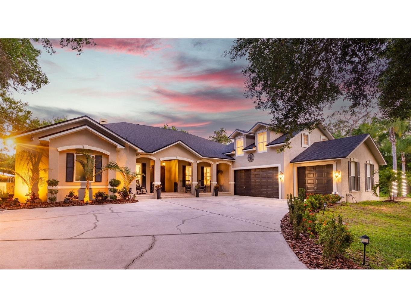 7015 Lithia Woods Court Lithia FL 33547 T3351652 image1