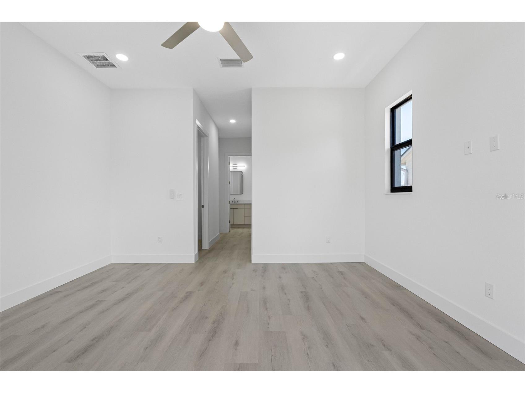 7015 N Central Avenue #UNIT D Tampa FL 33604 TB8512502 image16