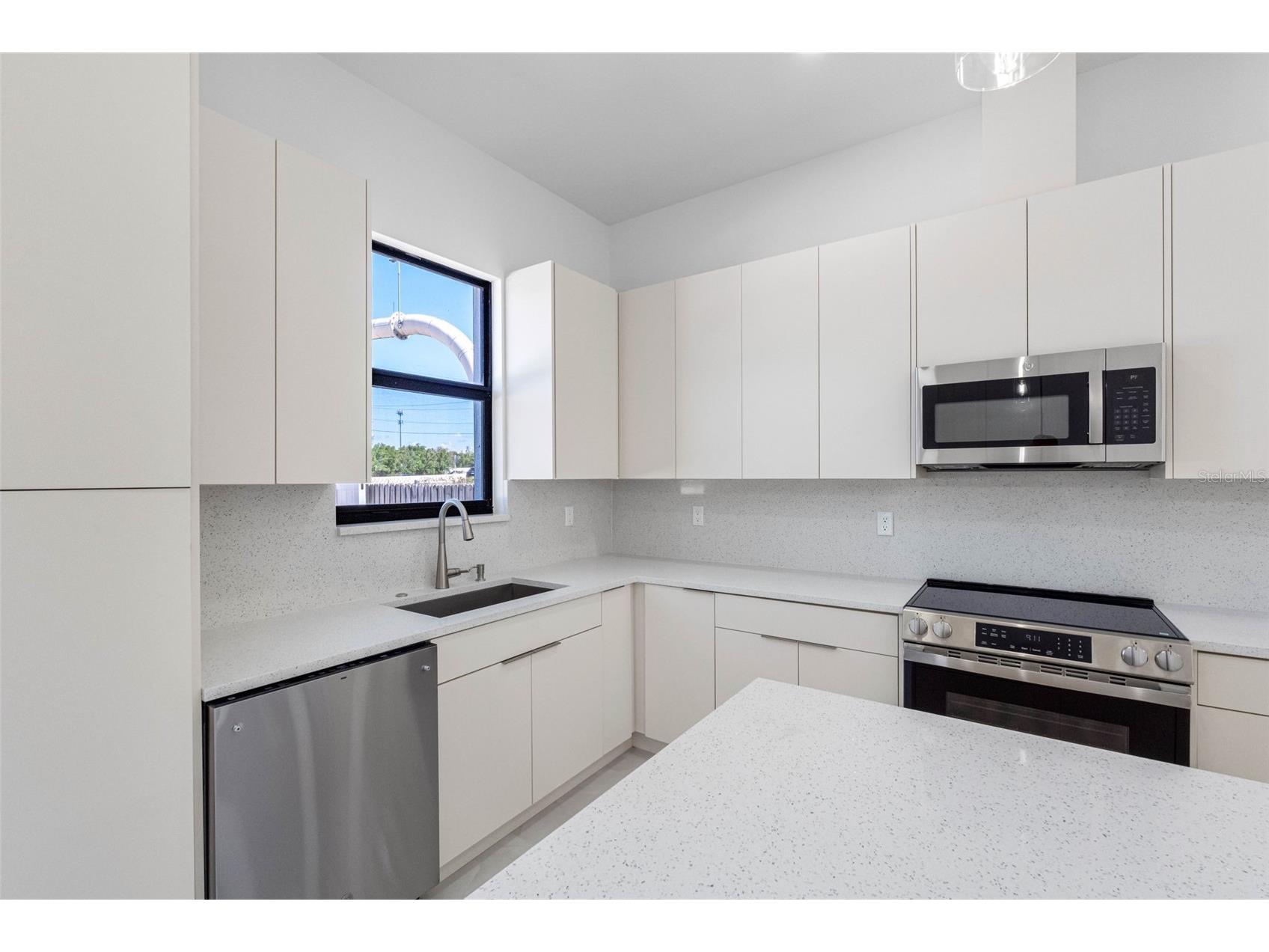 7015 N Central Avenue #UNIT D Tampa FL 33604 TB8512502 image29