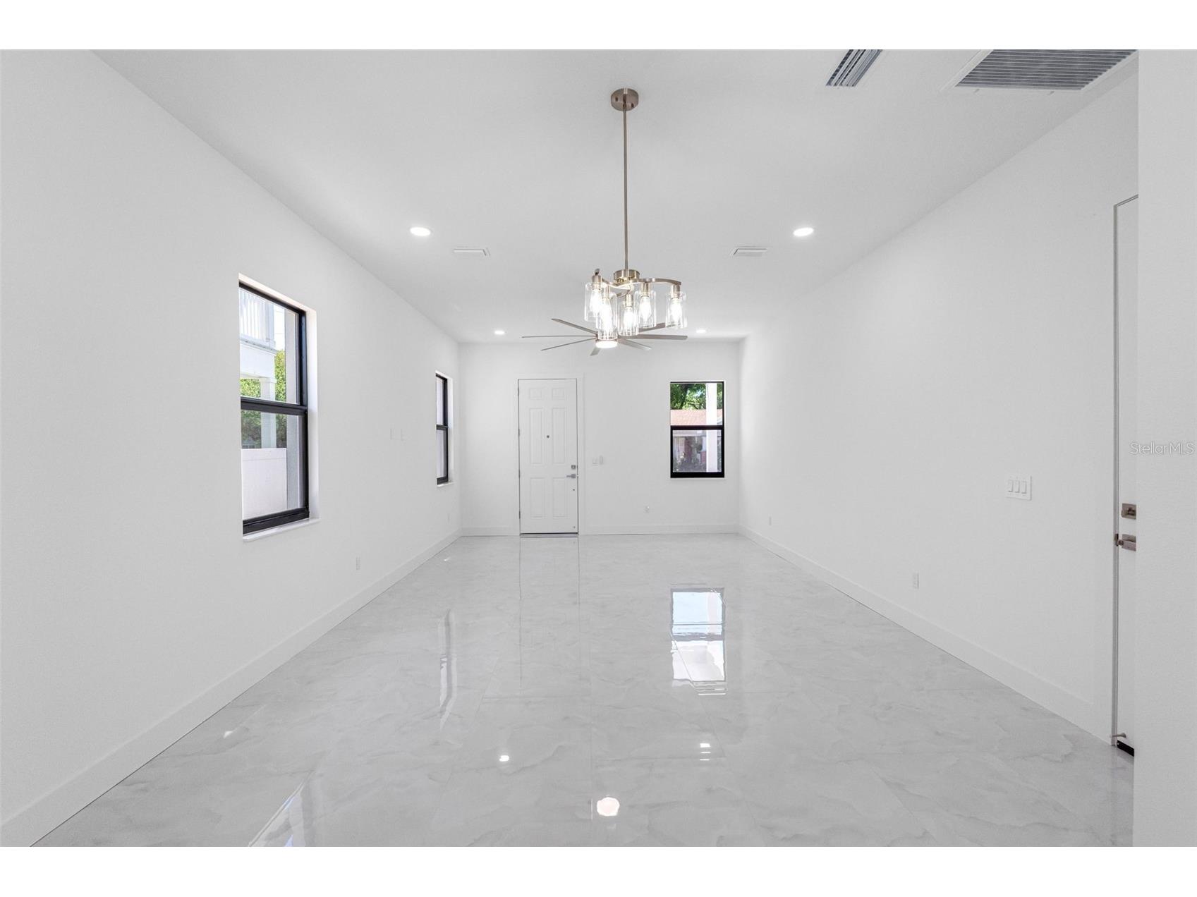 7015 N Central Avenue #UNIT D Tampa FL 33604 TB8512502 image38