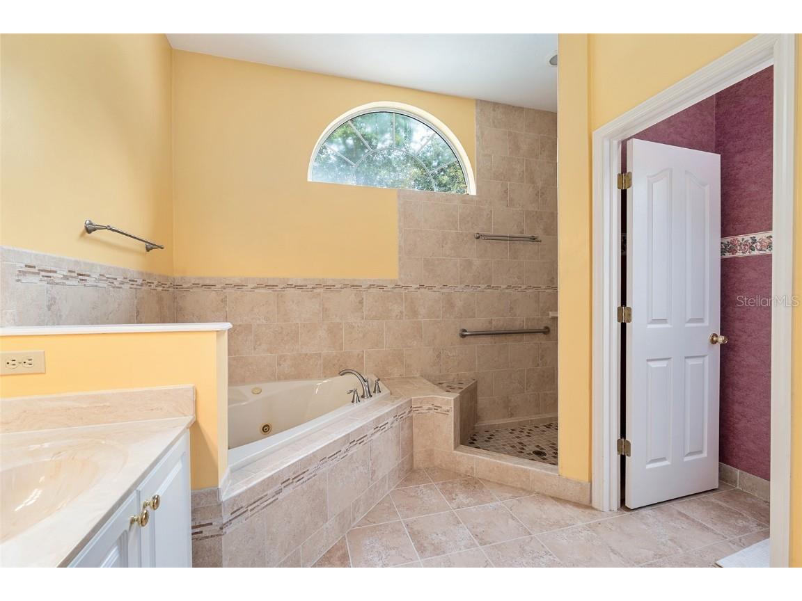 7015 NW 47th Terrace Gainesville FL 32653 GC534212 image37