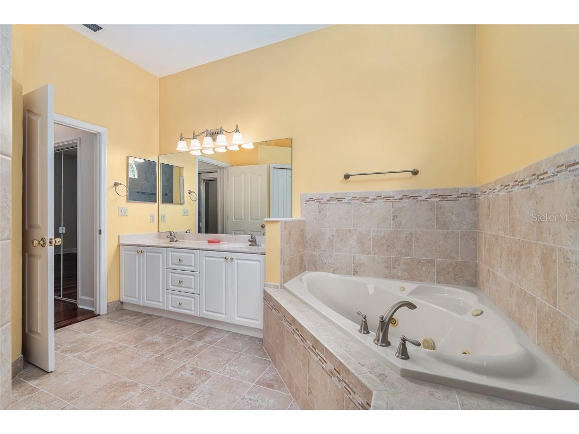 7015 NW 47th Terrace Gainesville FL 32653 GC534212 image38