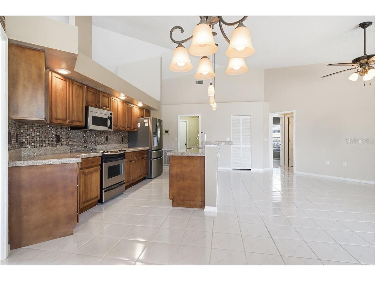 7015 Pleasant Hill Road Bradenton FL 34203 A4689940 image19