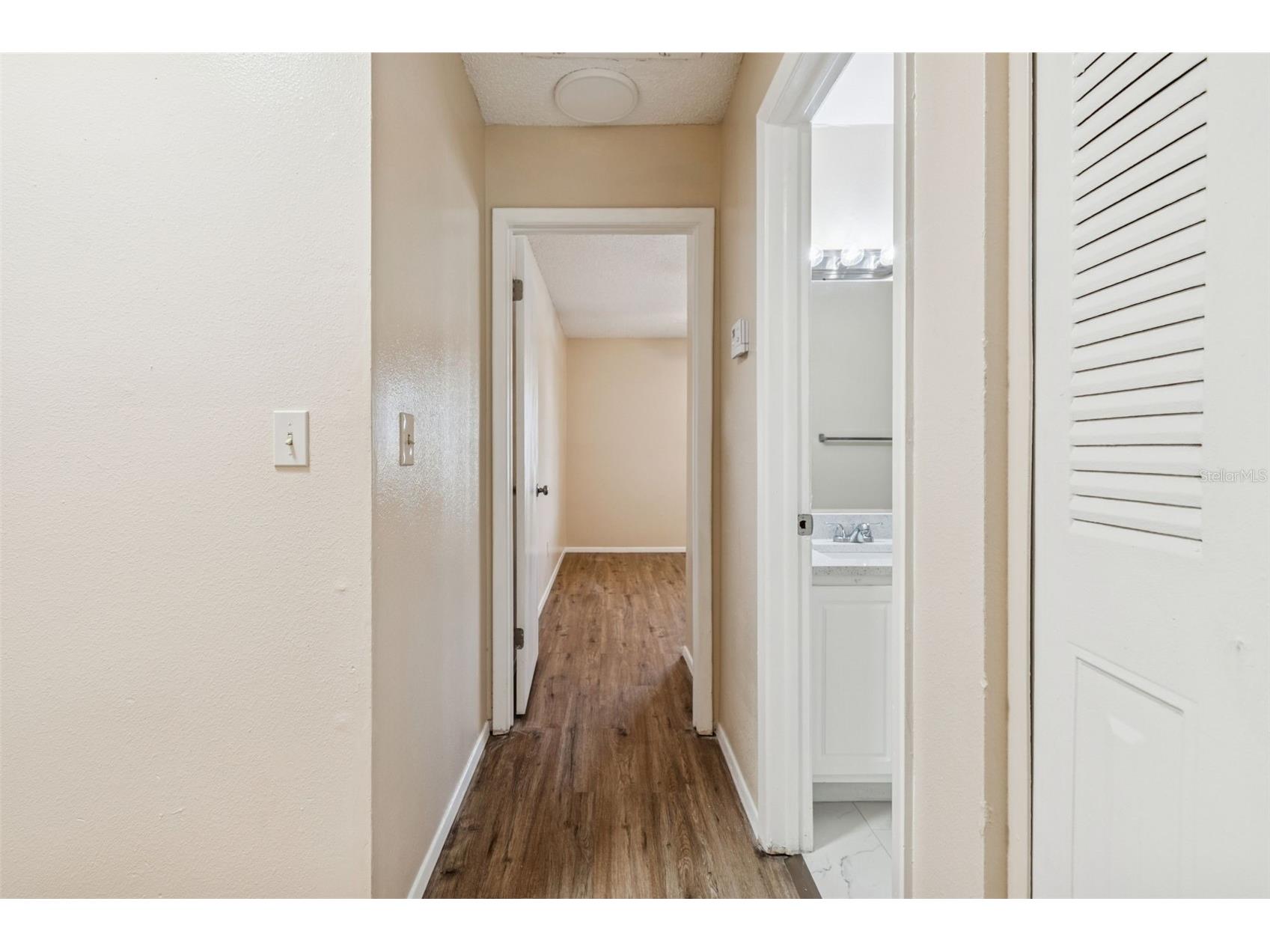 7015 Waterside Drive #1 Tampa FL 33617 - HILLSBOROUGH RIVER TB8467052 image37
