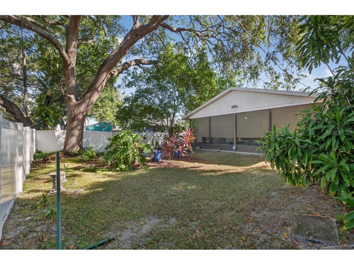 7016 2nd Street N Saint Petersburg FL 33702 TB8439843 image25