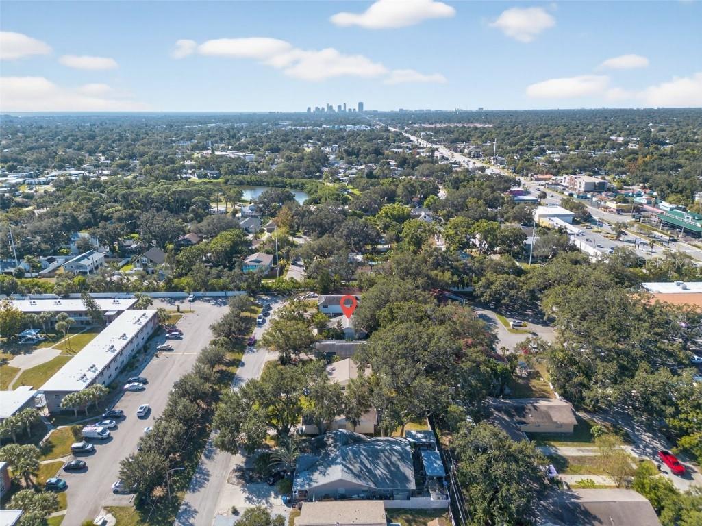 7016 2nd Street N Saint Petersburg FL 33702 TB8439843 image28