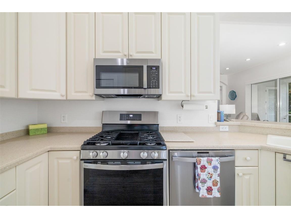 7016 Lennox Place University Park FL 34201 A4647545 image14