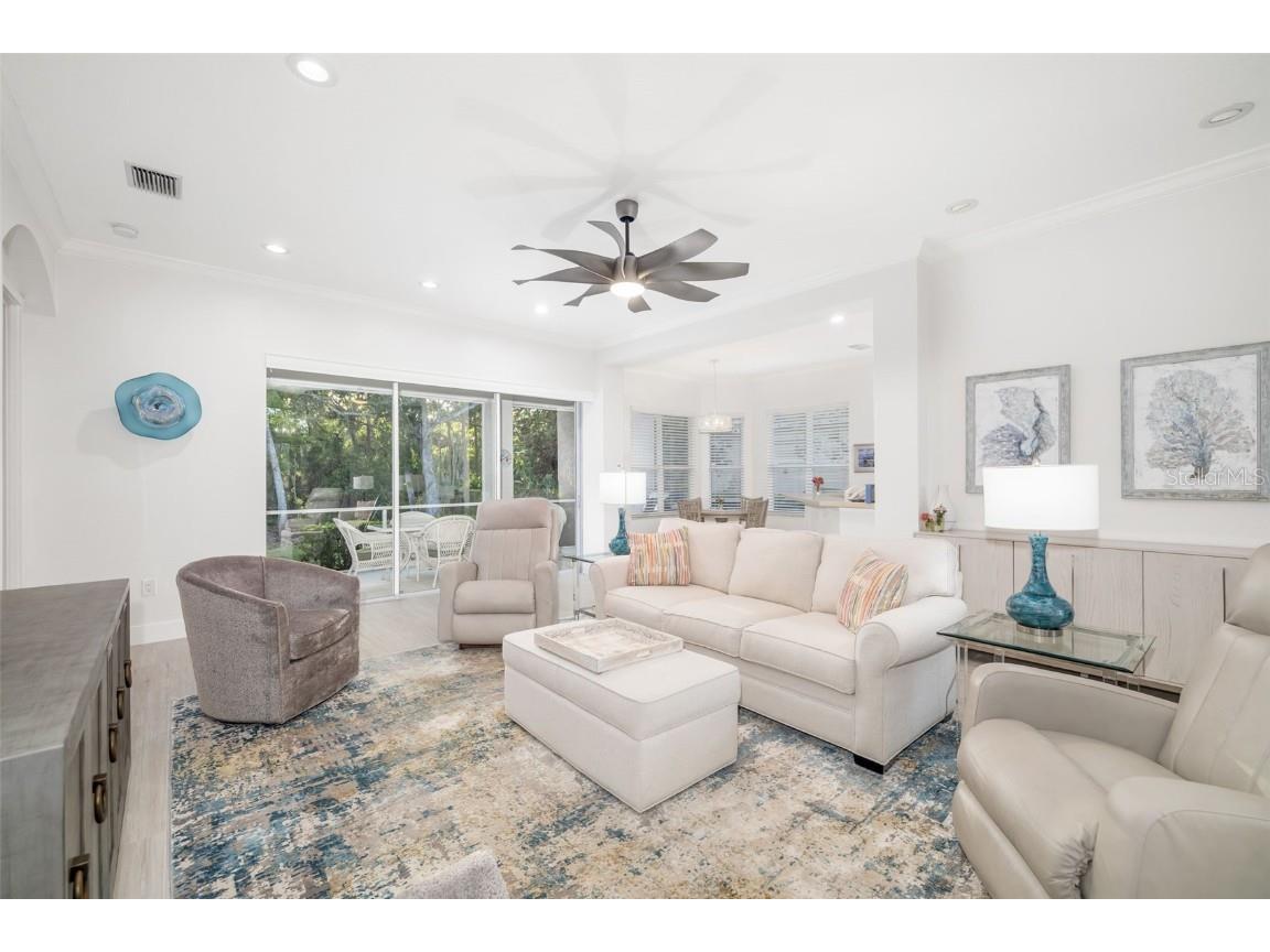 7016 Lennox Place University Park FL 34201 A4647545 image21