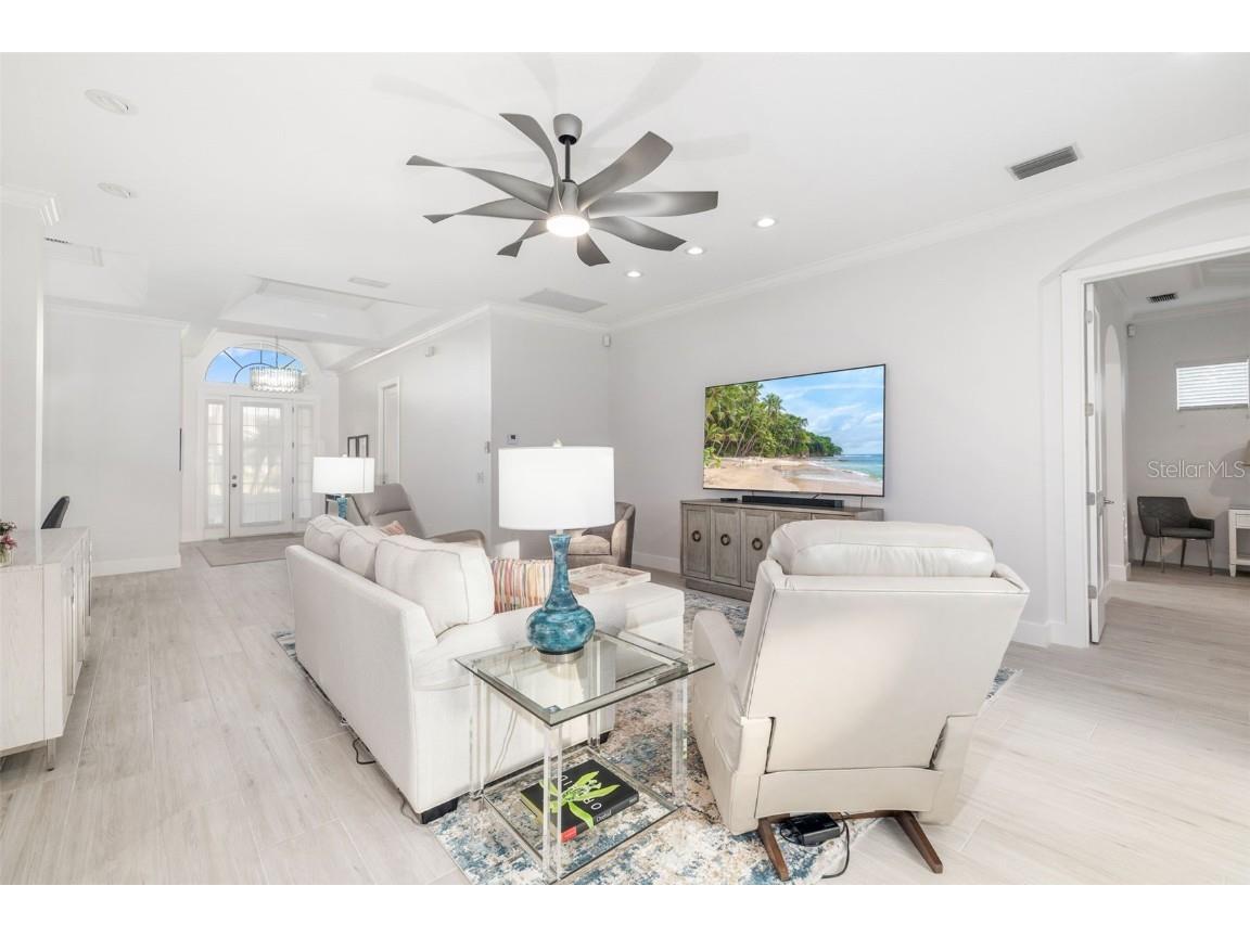 7016 Lennox Place University Park FL 34201 A4647545 image22