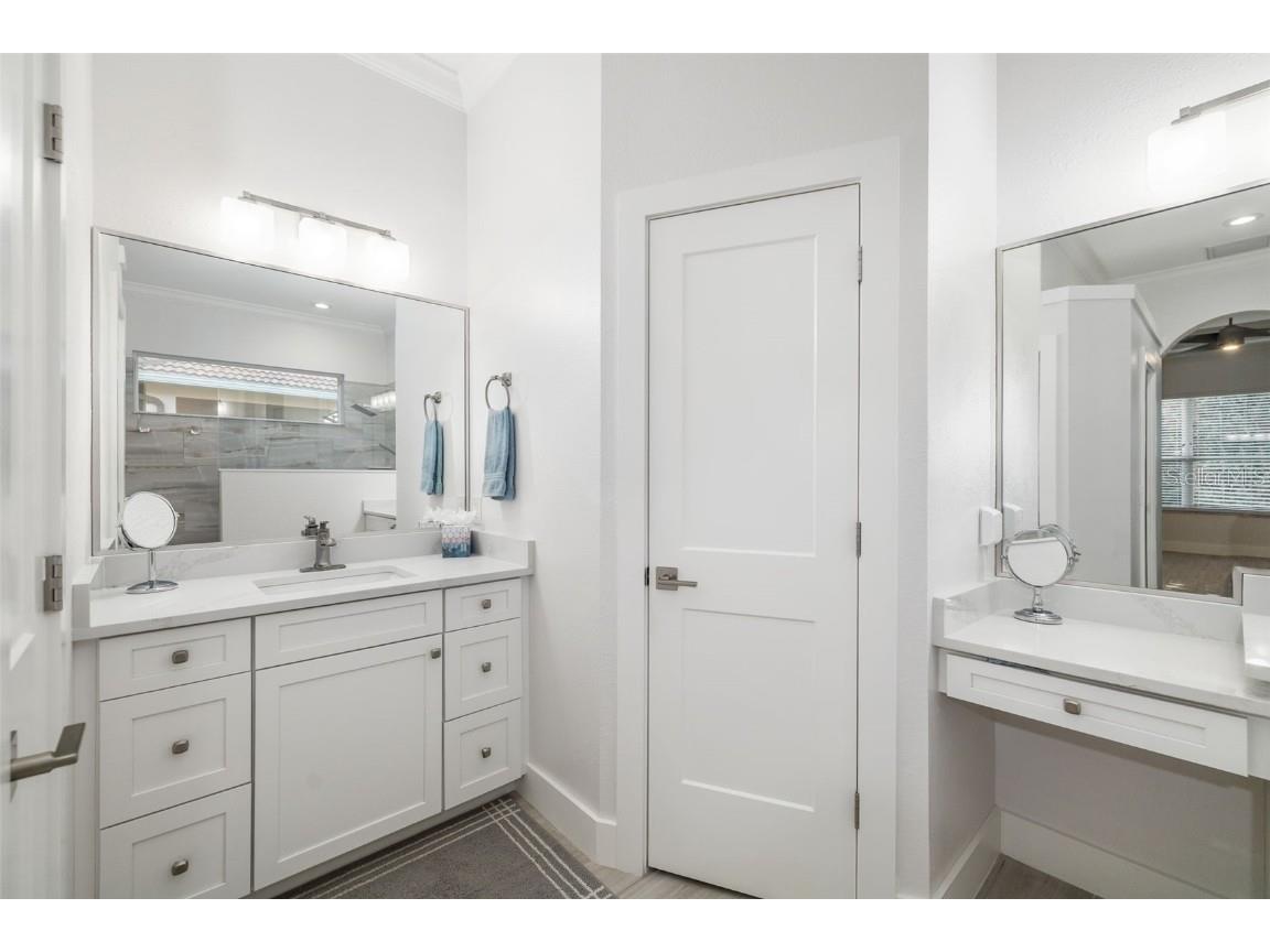 7016 Lennox Place University Park FL 34201 A4647545 image30