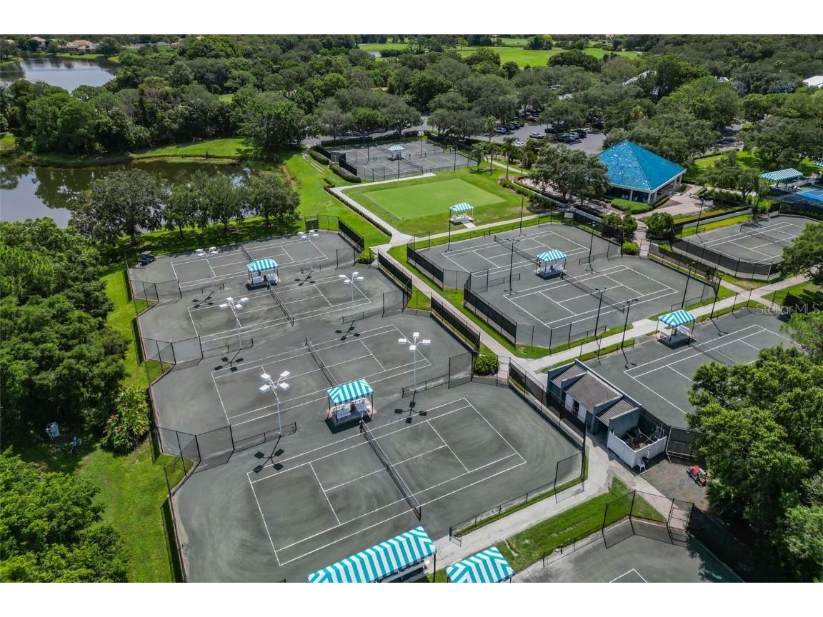 7016 Lennox Place University Park FL 34201 A4647545 image40