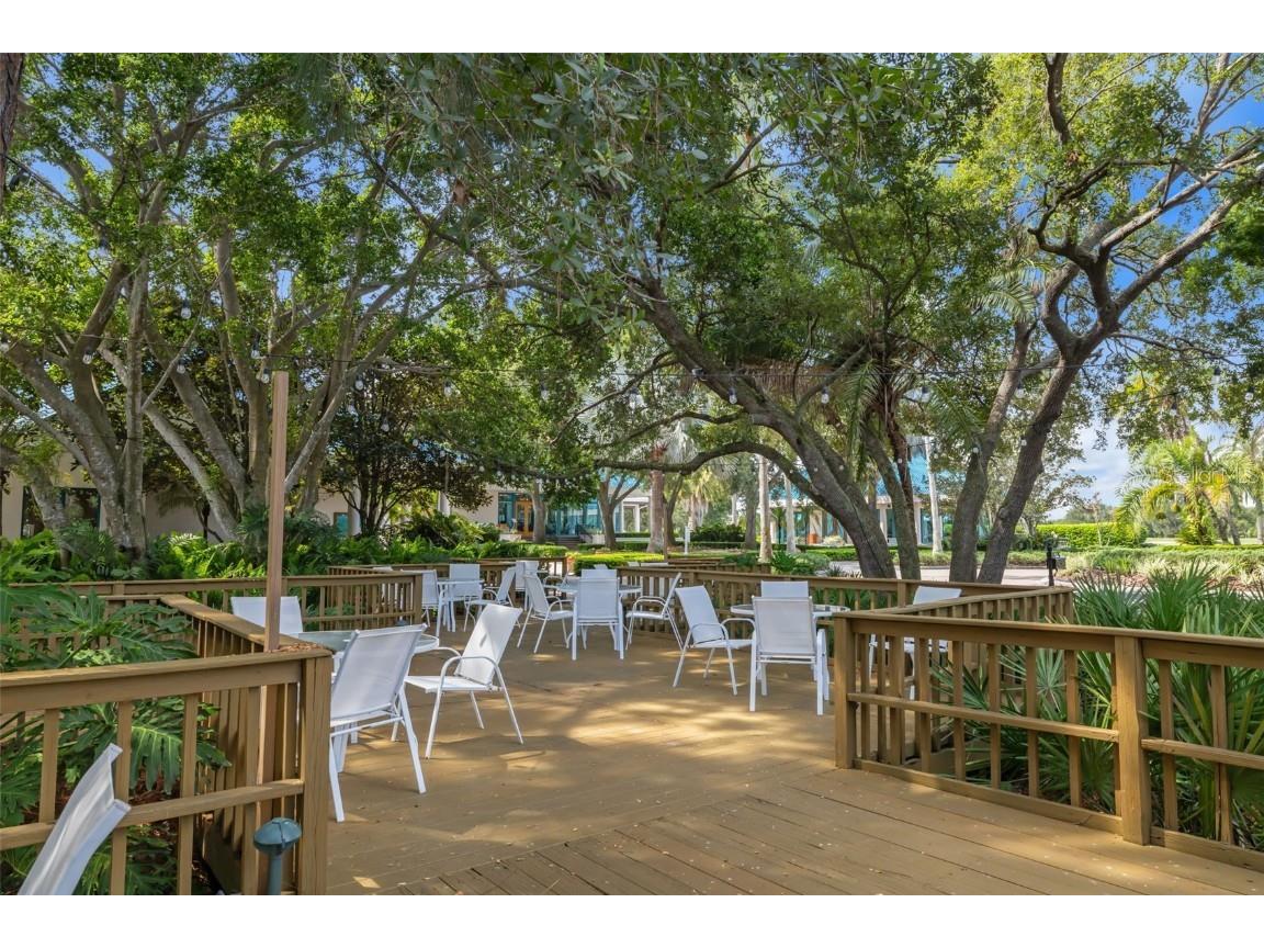 7016 Lennox Place University Park FL 34201 A4647545 image48