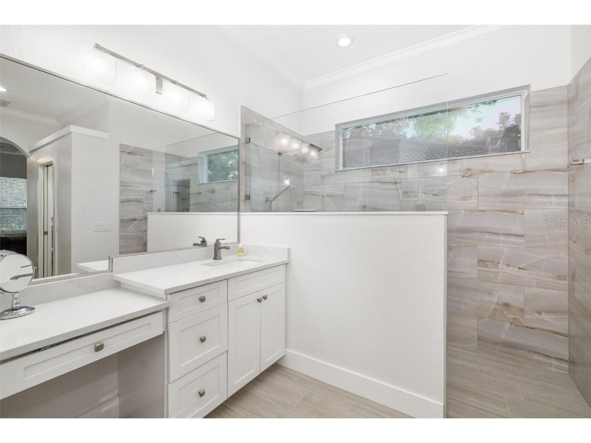 7016 Lennox Place University Park FL 34201 A4647545 image5