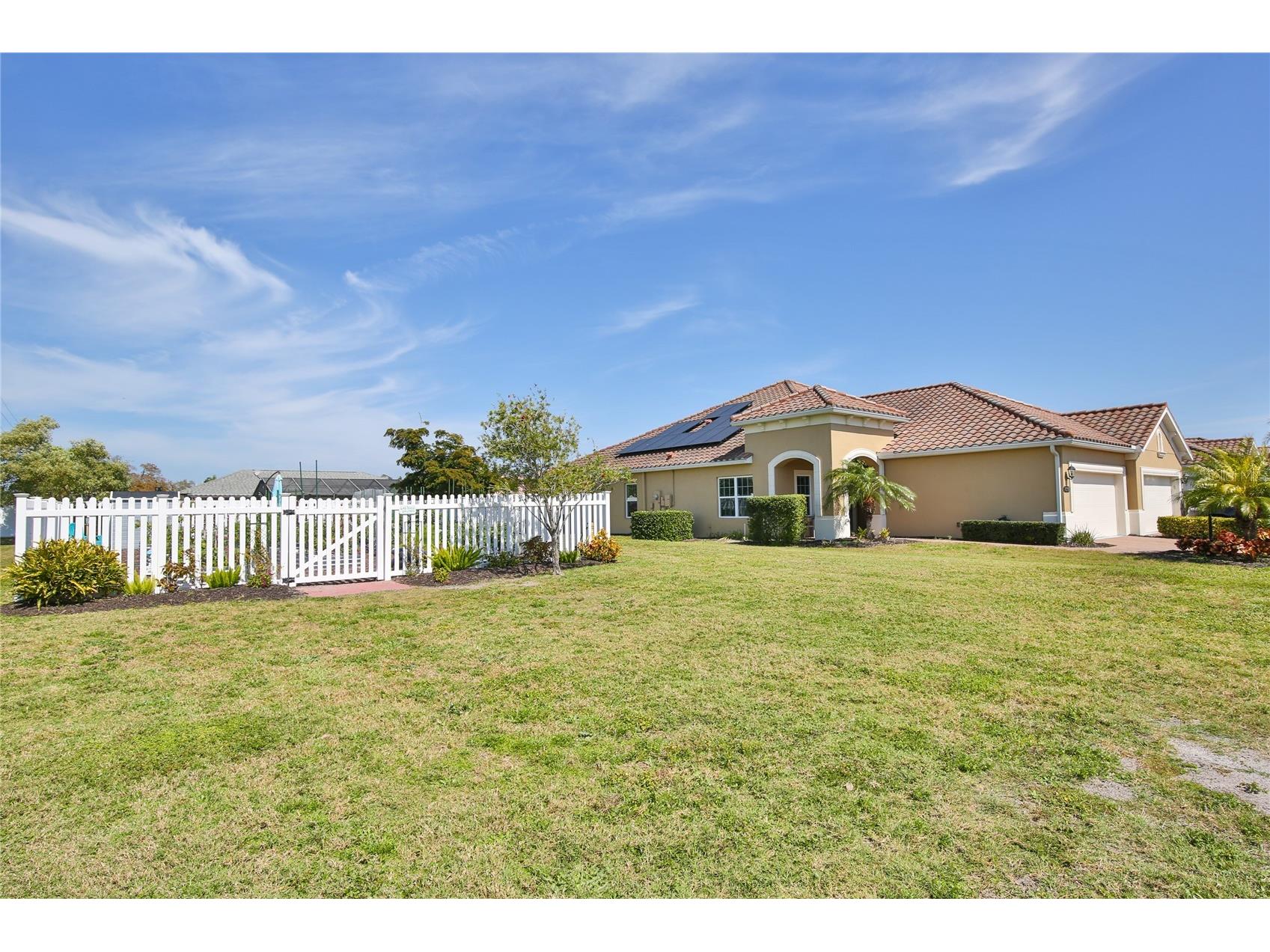7016 Playa Bella Drive Bradenton FL 34209 A4678145 image35
