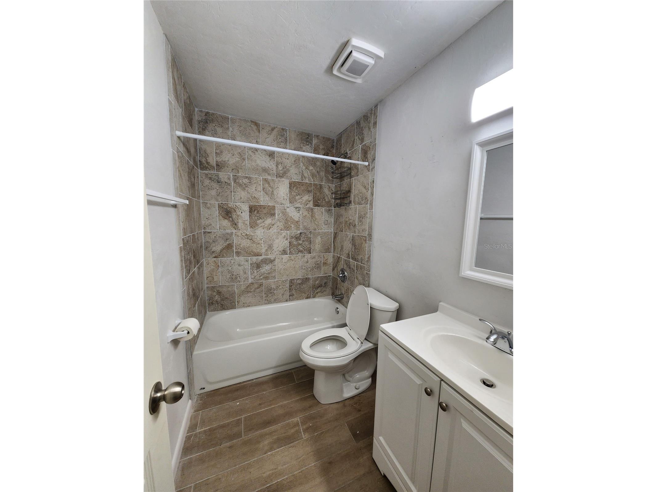 7016 SW 18 Place Gainesville FL 32607 GC537708 image6