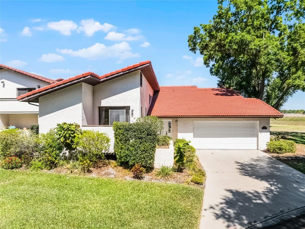 7016 Village Drive Lake Wales FL 33898 P4933722 image1