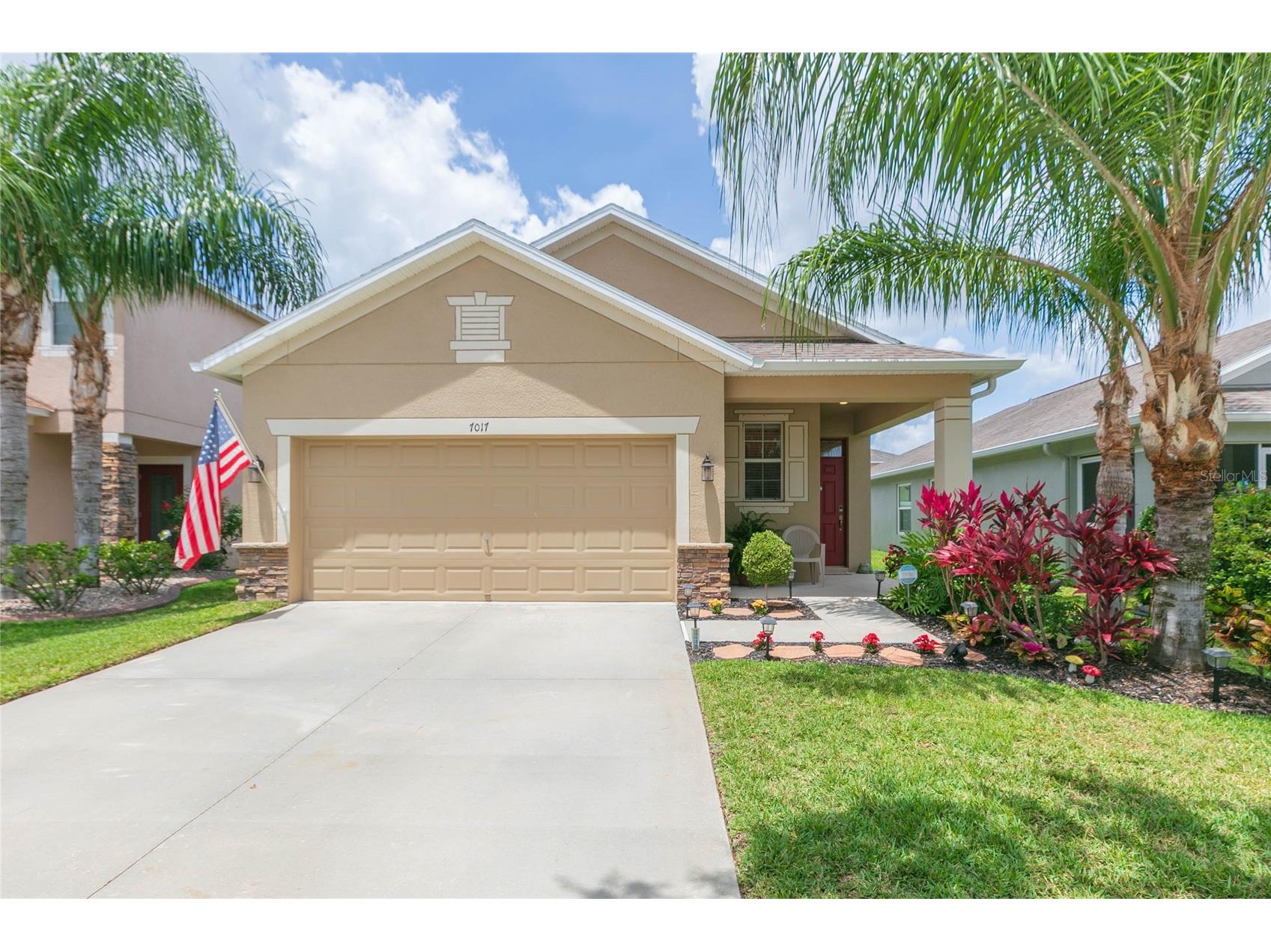 7017 Feather Wood Drive Ruskin FL 33573 TB8505791 image1