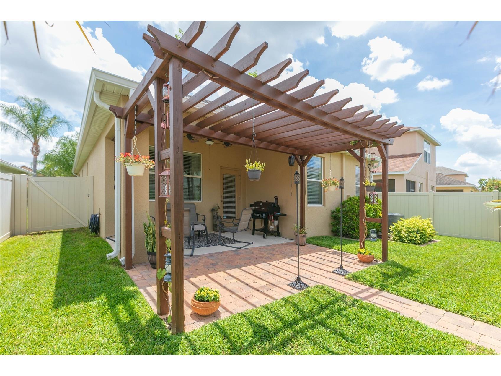 7017 Feather Wood Drive Ruskin FL 33573 TB8505791 image5