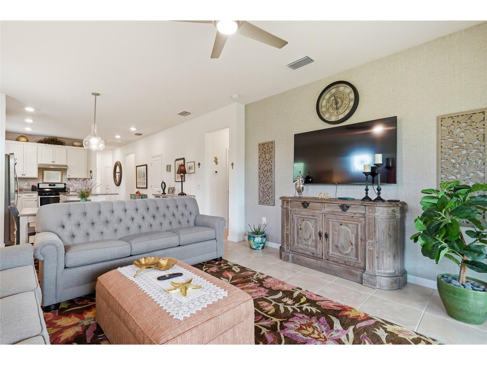 7017 Hanover Court Bradenton FL 34202 A4688416 image15