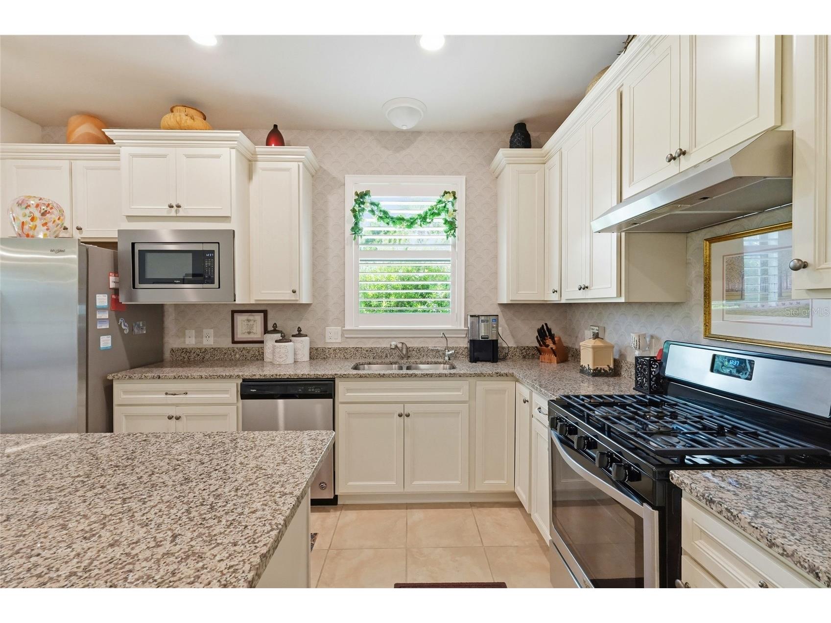 7017 Hanover Court Bradenton FL 34202 A4688416 image7