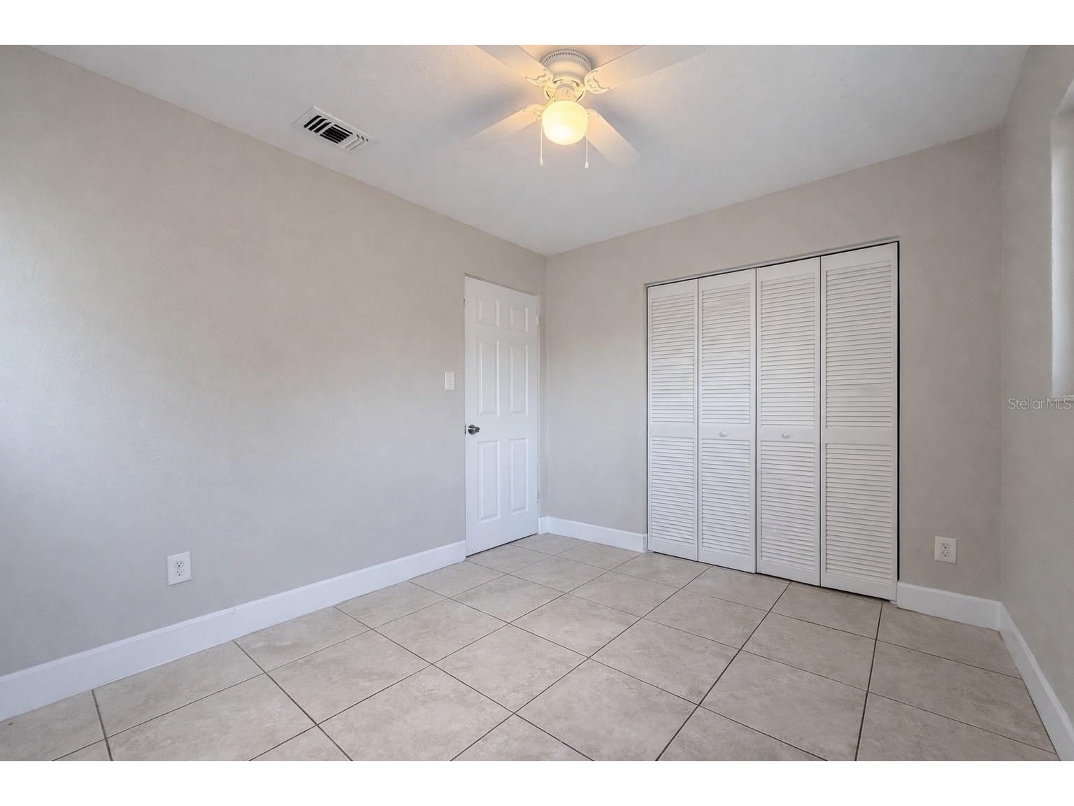 7018 54th Avenue N Saint Petersburg FL 33709 TB8494939 image12