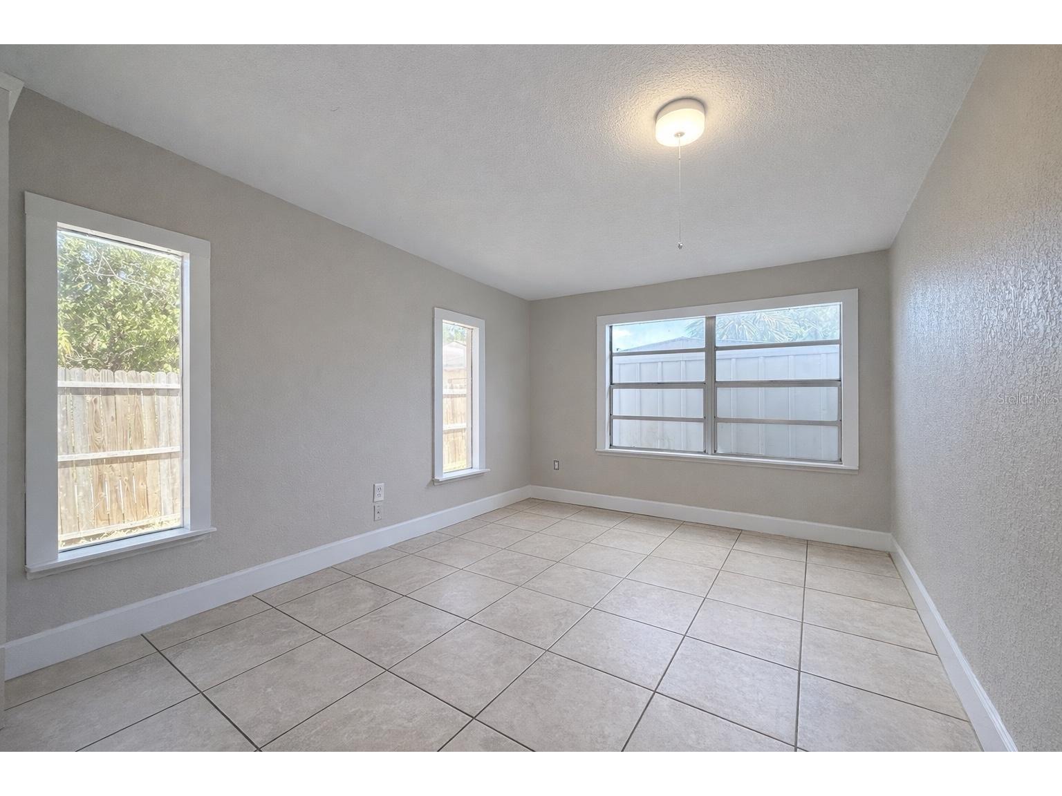 7018 54th Avenue N Saint Petersburg FL 33709 TB8494939 image14