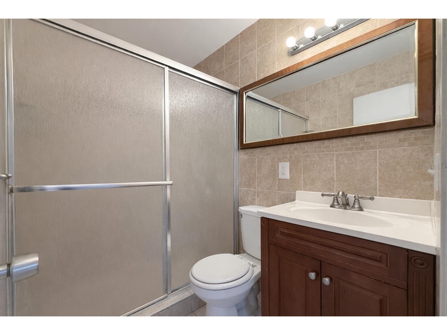 7018 54th Avenue N Saint Petersburg FL 33709 TB8494939 image3