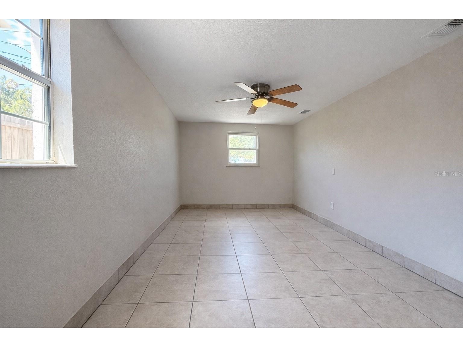 7018 54th Avenue N Saint Petersburg FL 33709 TB8494939 image9