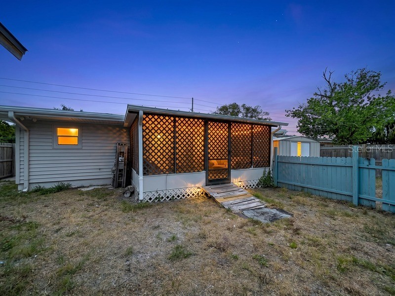 7018 54th Avenue N Saint Petersburg FL 33709 TB8506702 image16
