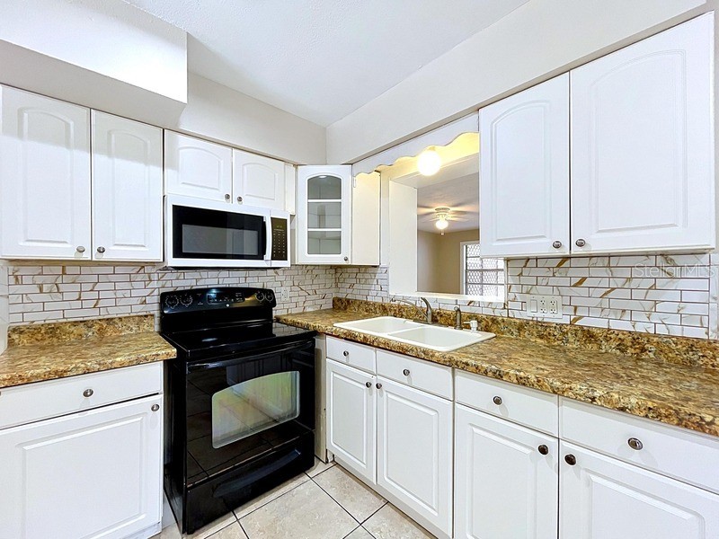 7018 54th Avenue N Saint Petersburg FL 33709 TB8506702 image3