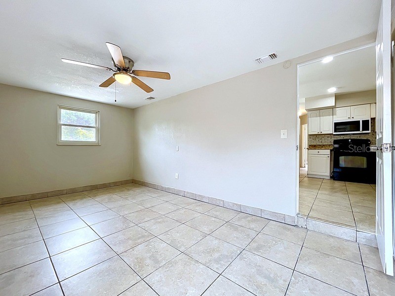 7018 54th Avenue N Saint Petersburg FL 33709 TB8506702 image7