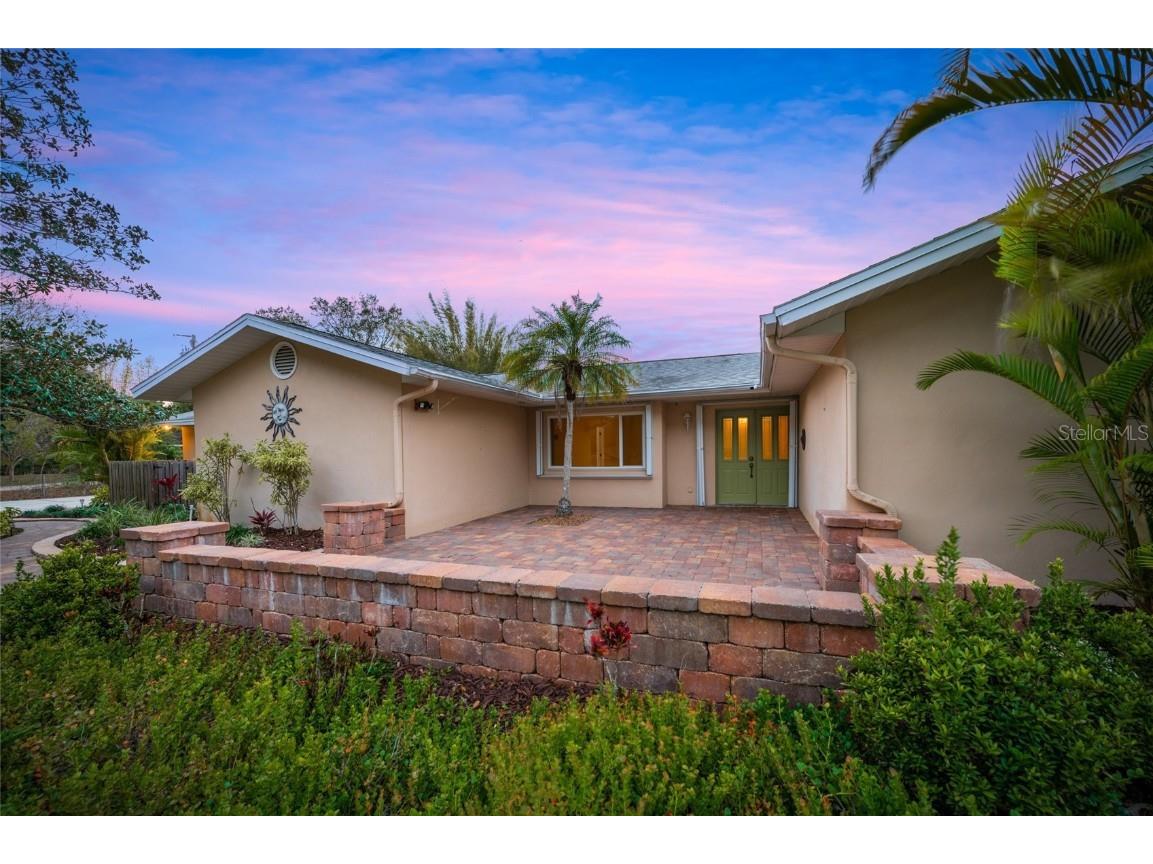 7018 Curlew Street Sarasota FL 34241 A4601423 image1