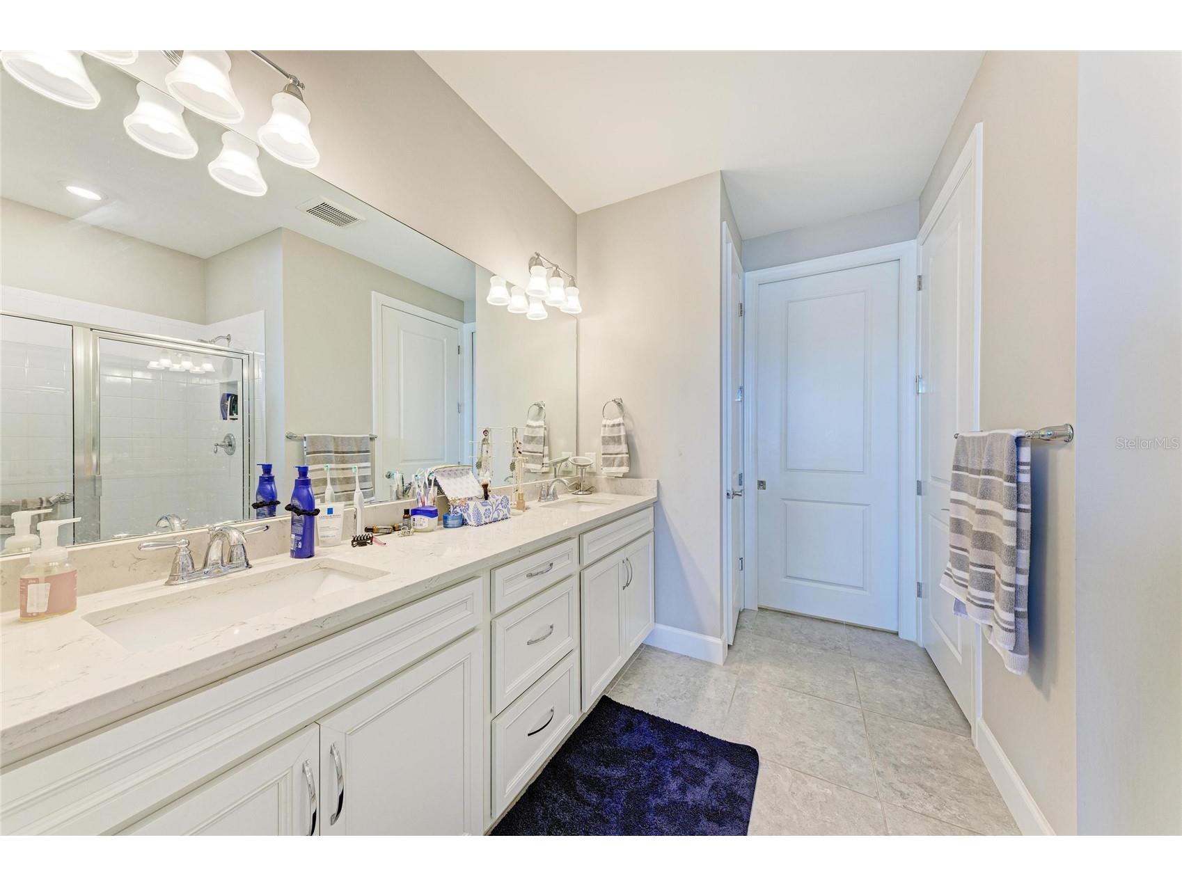 7018 Holbrook Cove Bradenton FL 34202 A4693892 image25