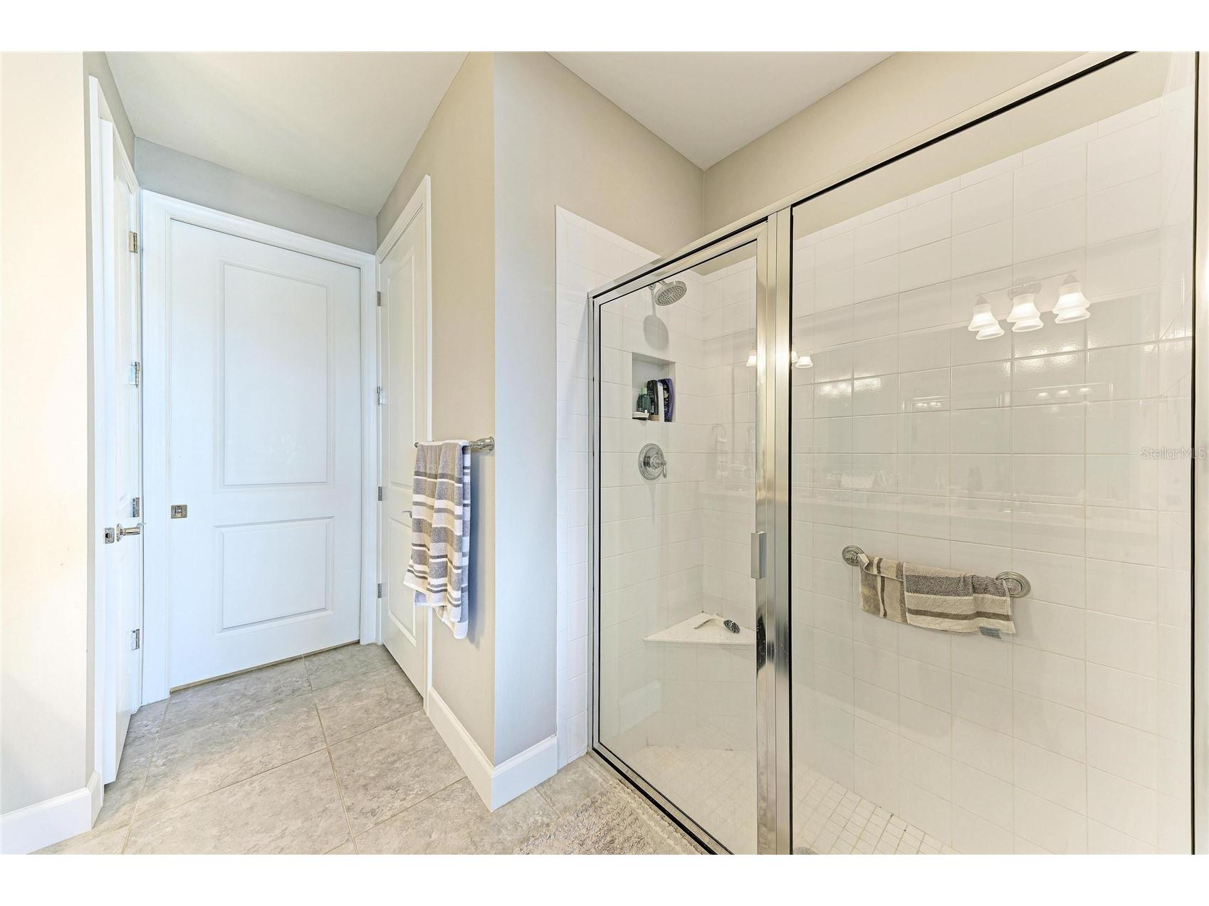 7018 Holbrook Cove Bradenton FL 34202 A4693892 image26