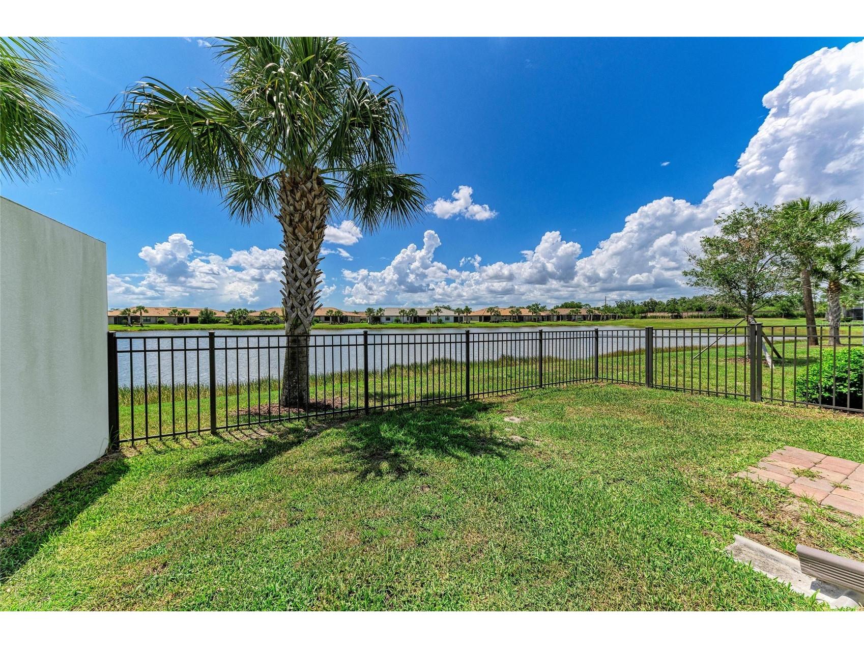 7018 Holbrook Cove Bradenton FL 34202 A4693892 image37