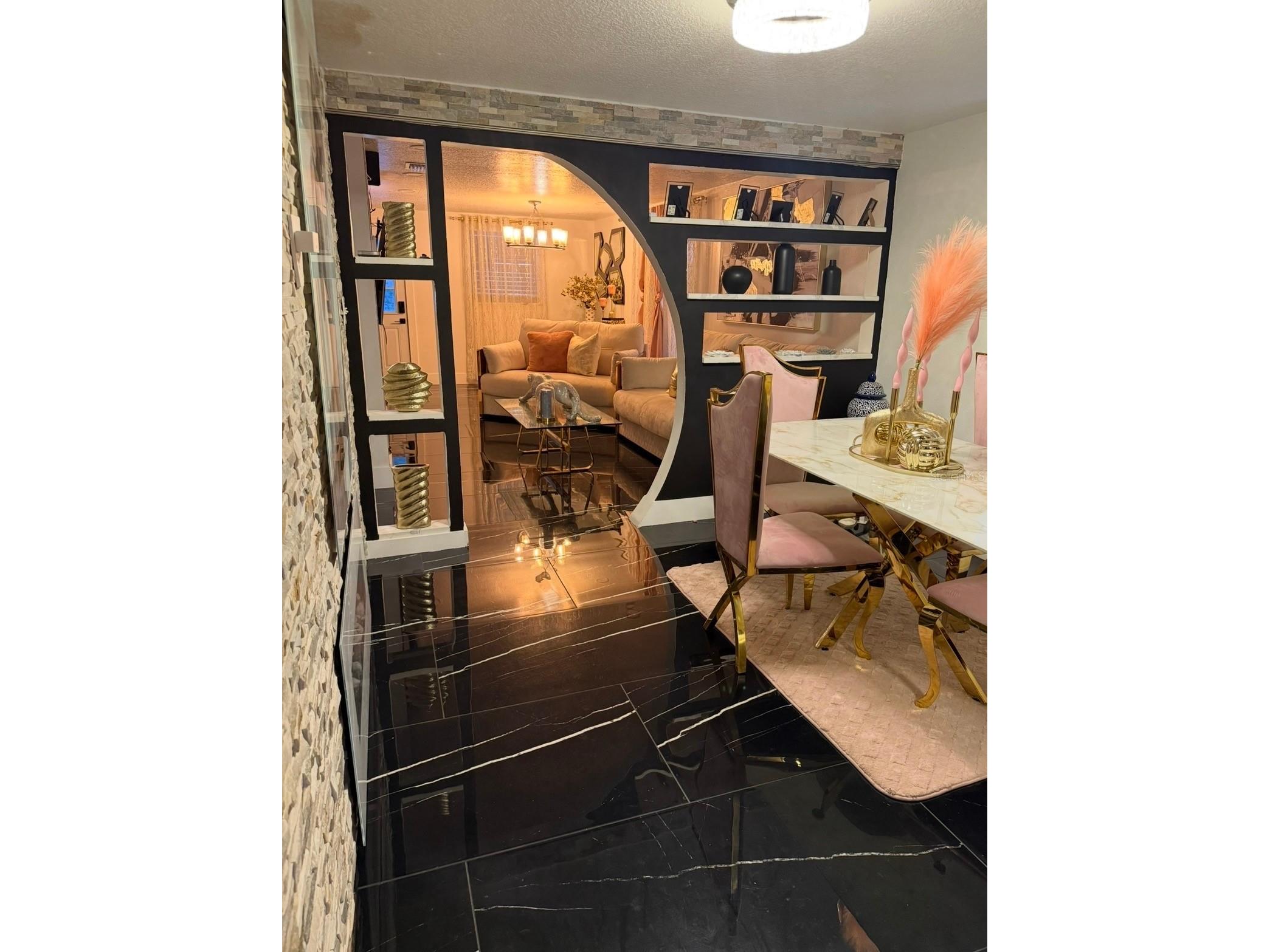 7018 N Hale Avenue Tampa FL 33614 TB8462448 image6