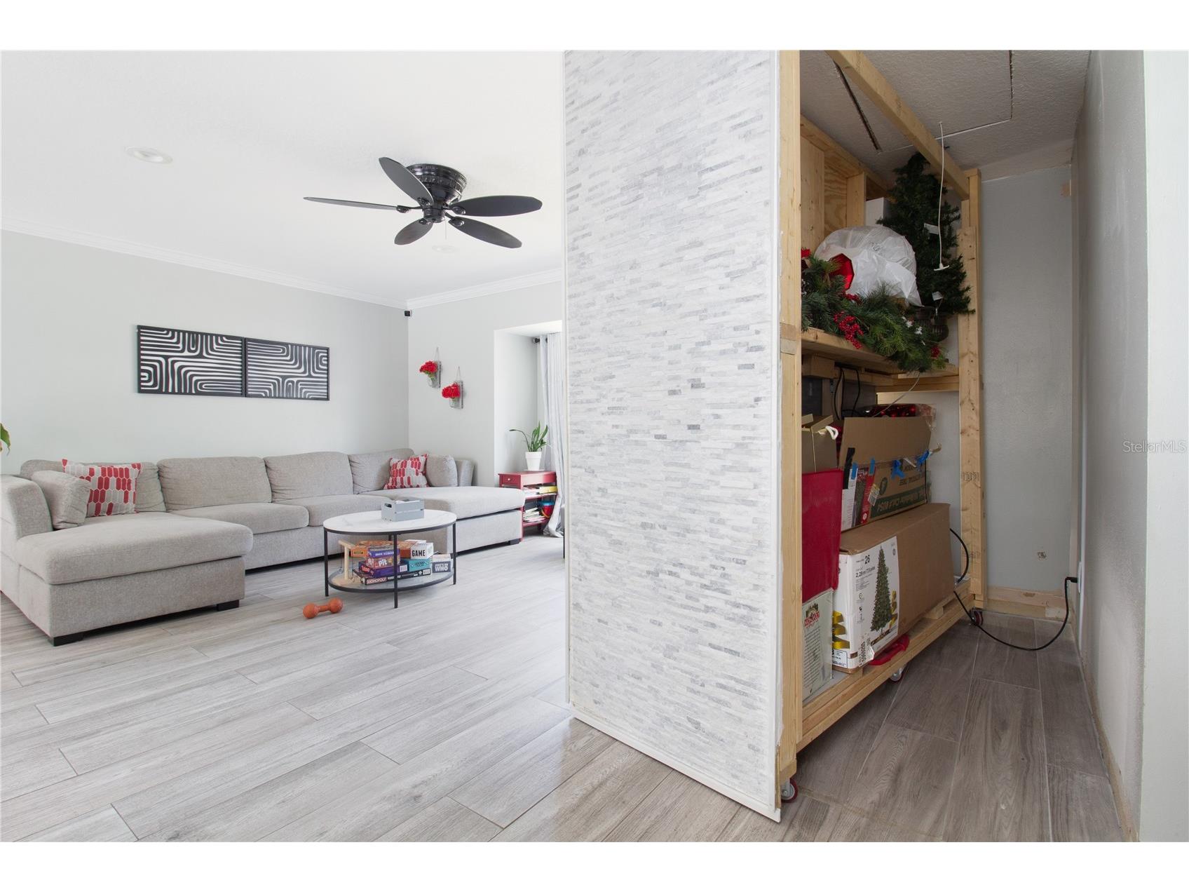 7018 Oakview Circle Tampa FL 33634 TB8491640 image14