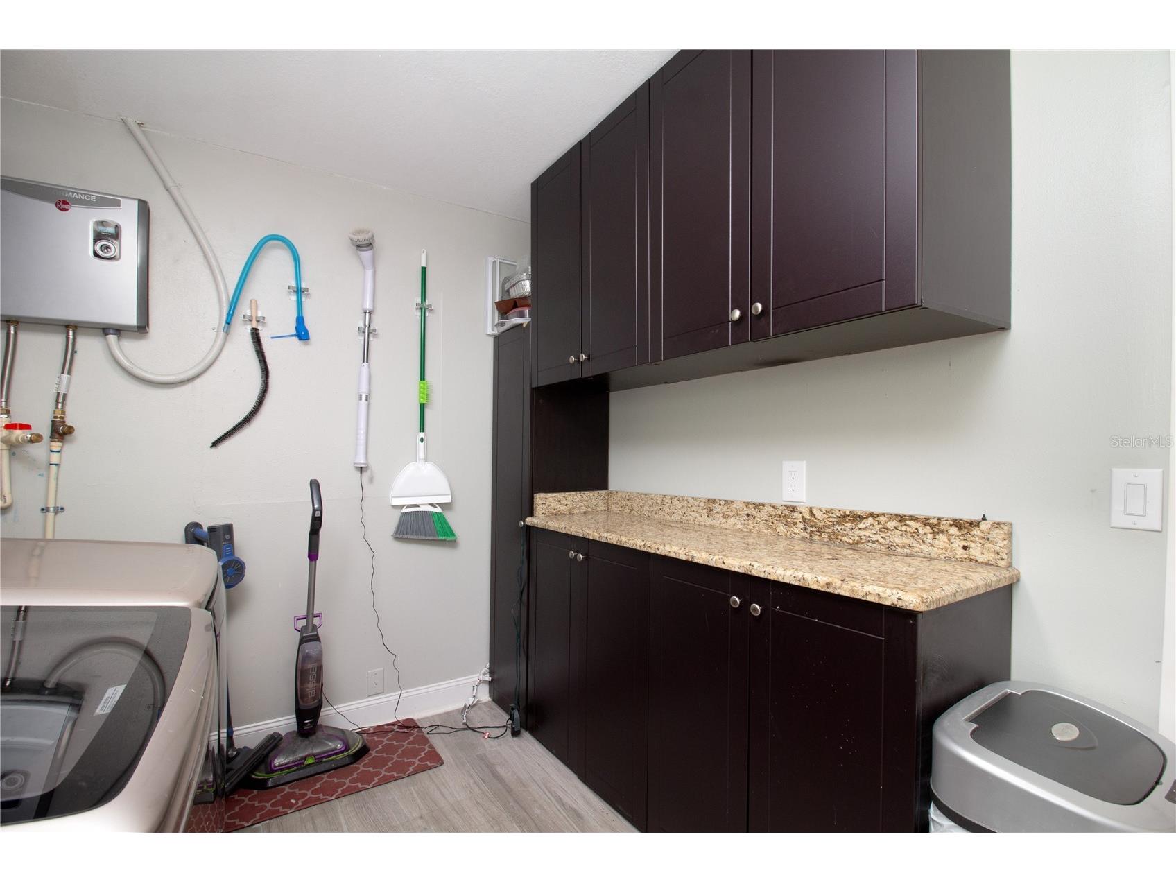 7018 Oakview Circle Tampa FL 33634 TB8491640 image25