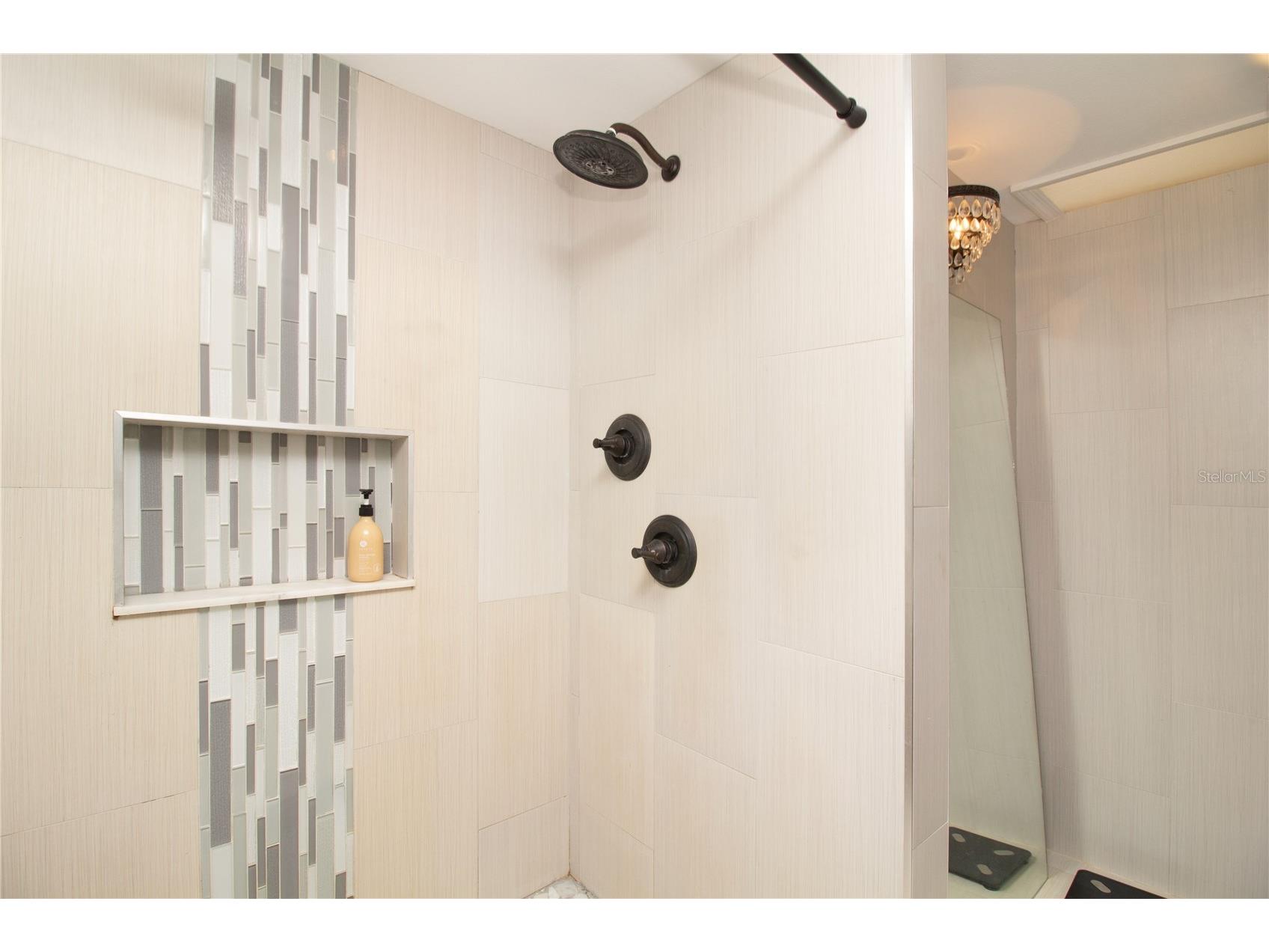 7018 Oakview Circle Tampa FL 33634 TB8491640 image31