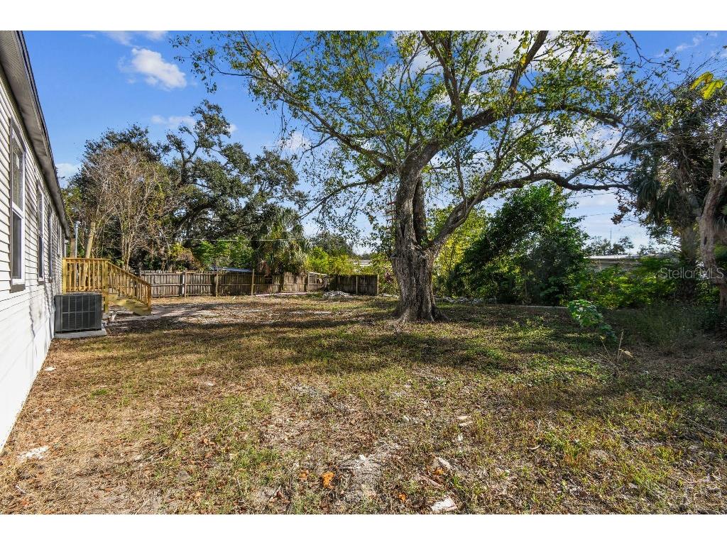 7019 50th Avenue S Tampa FL 33619 TB8457114 image12