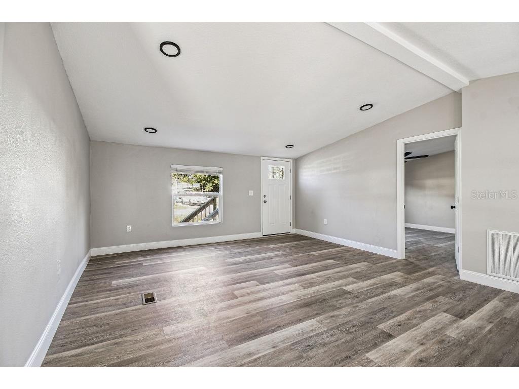 7019 50th Avenue S Tampa FL 33619 TB8457114 image19